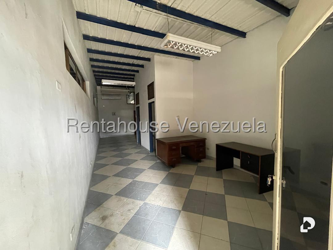 Galpón en Boleíta Sur, Caracas – 22