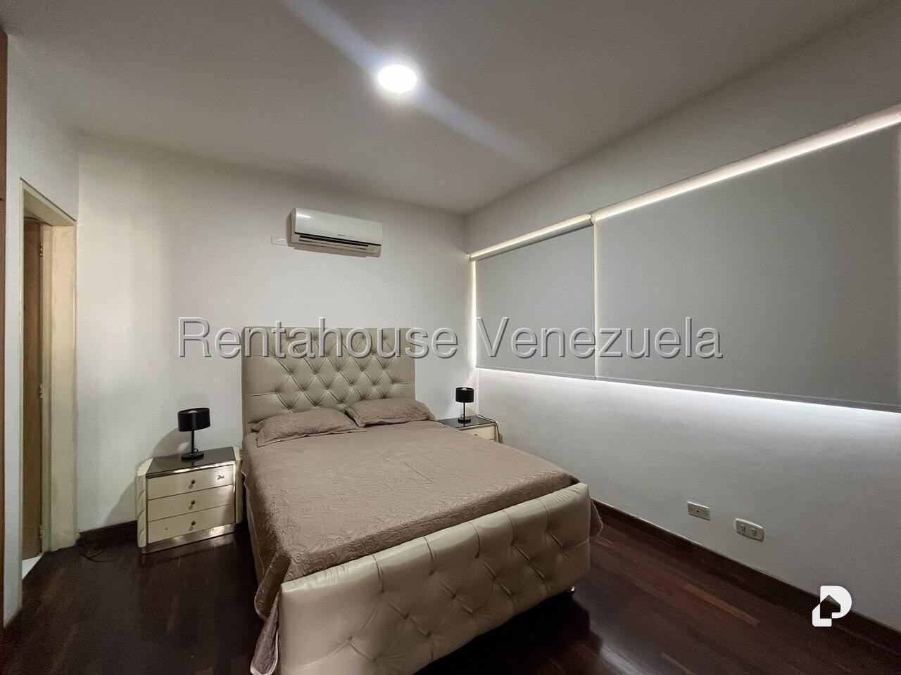 Apartamento en Santa Mónica, Caracas – 25