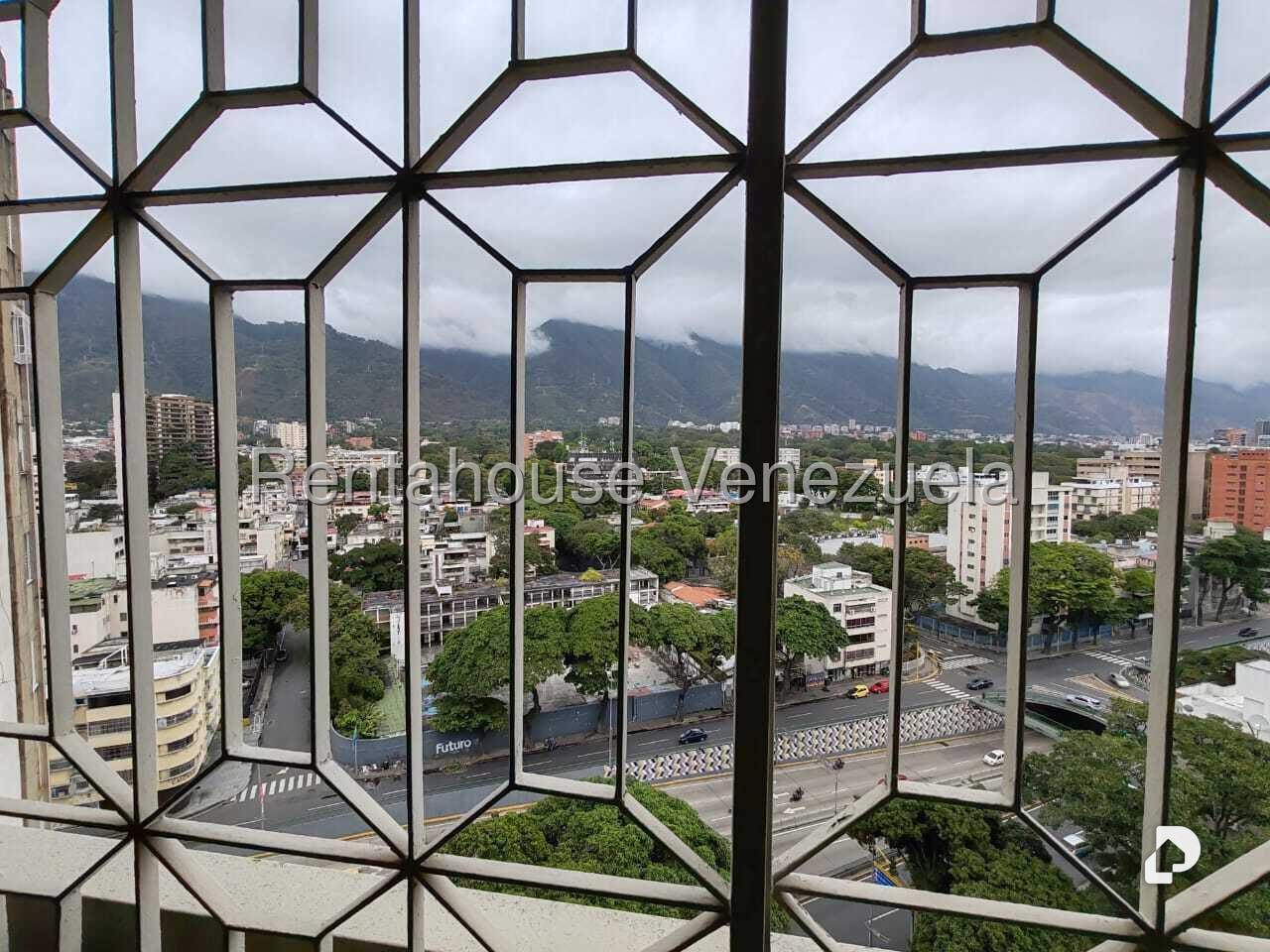 Apartamento en El Bosque, Caracas