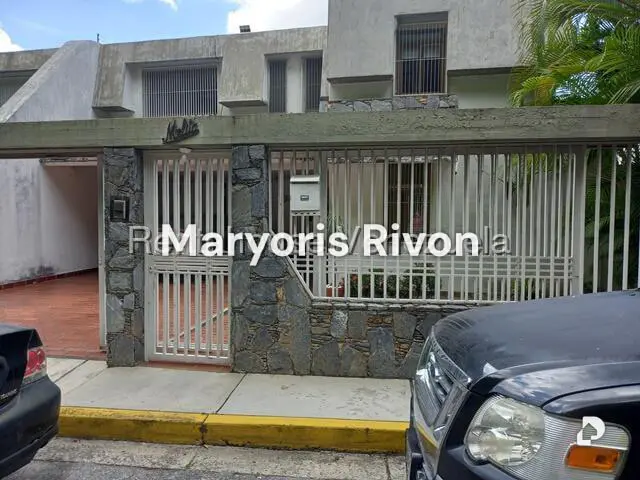 Casa en Colinas de Santa Mónica, Caracas – 2
