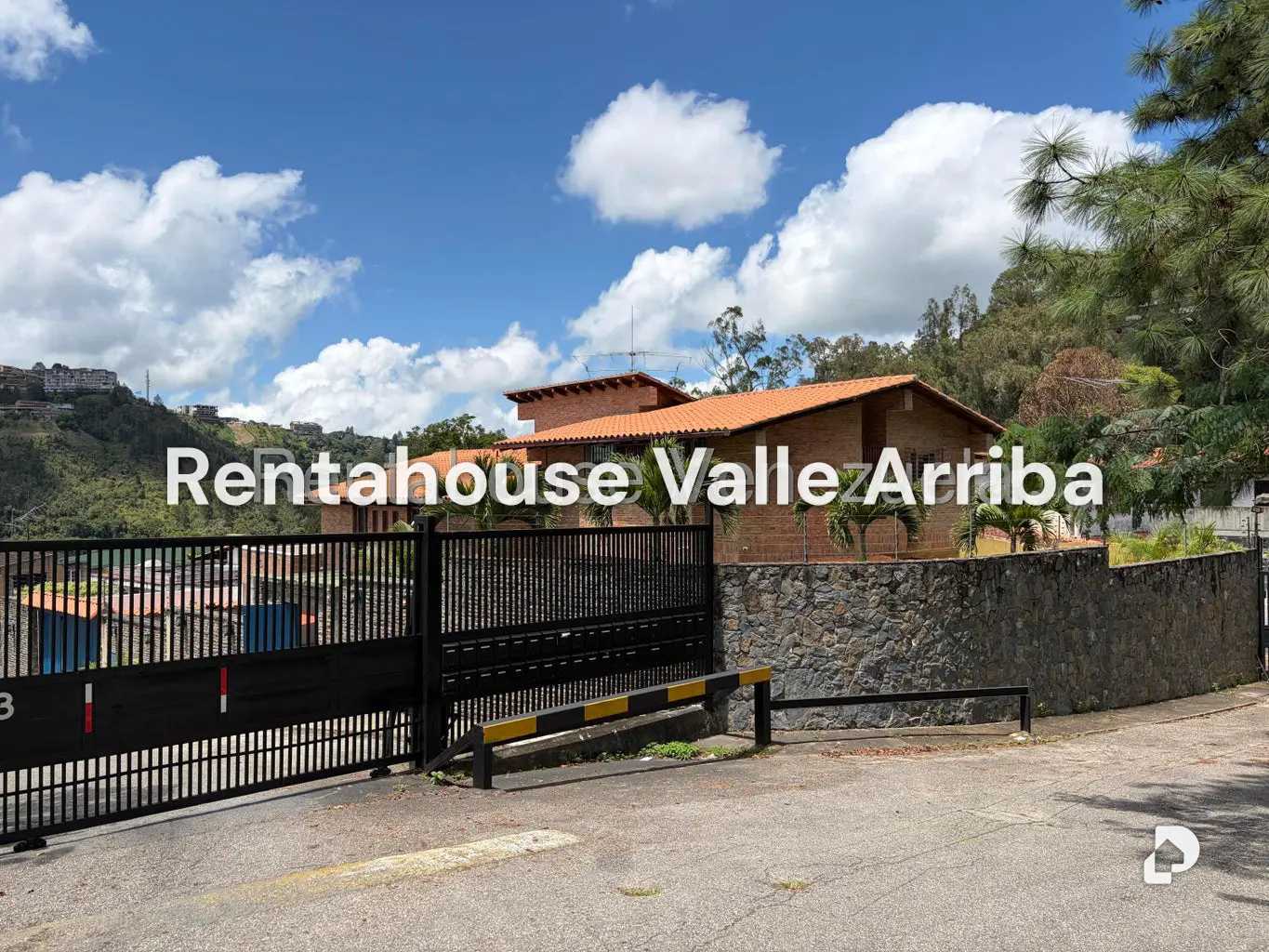 Casa en La Lagunita Country Club, Caracas – 2