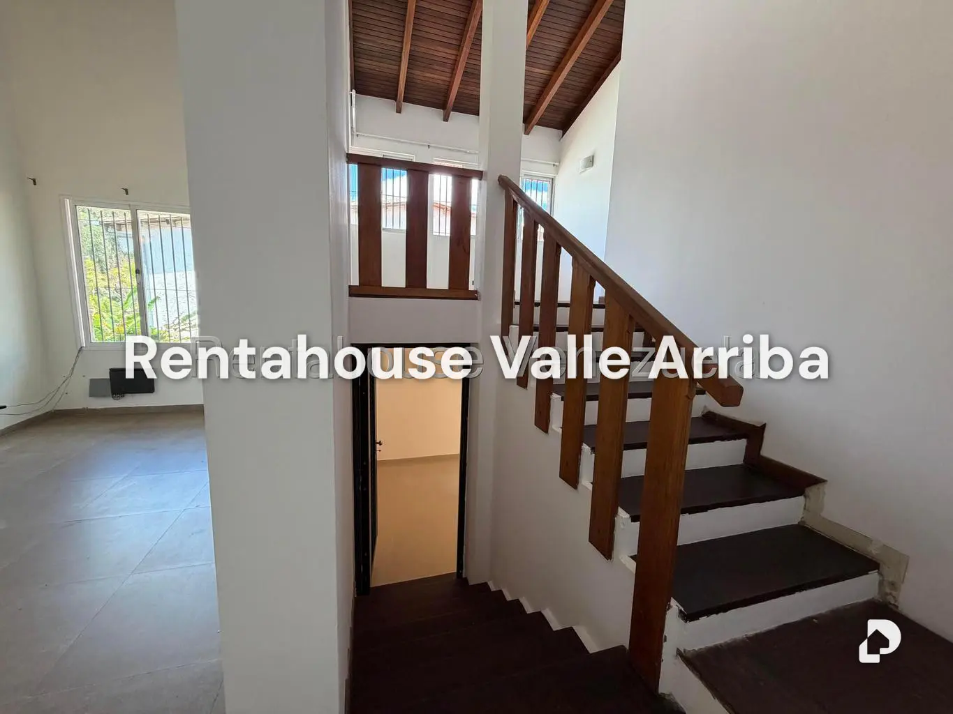 Casa en La Lagunita Country Club, Caracas – 23