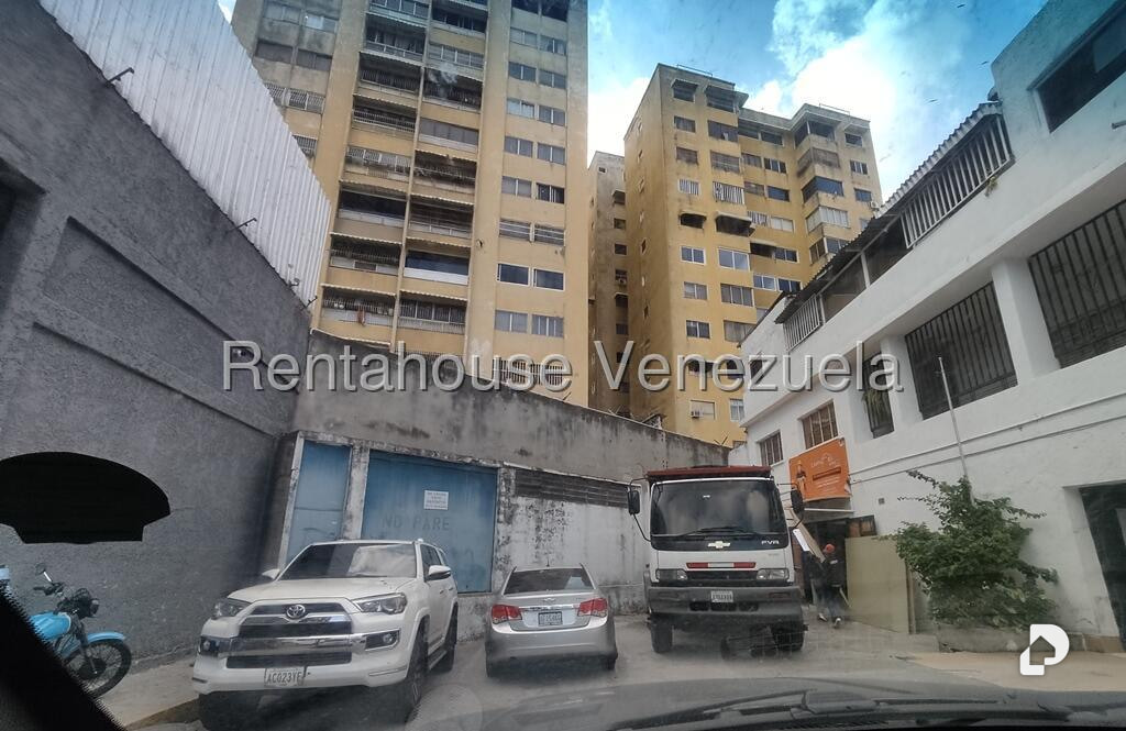 Local comercial en Bello Campo, Caracas – 3