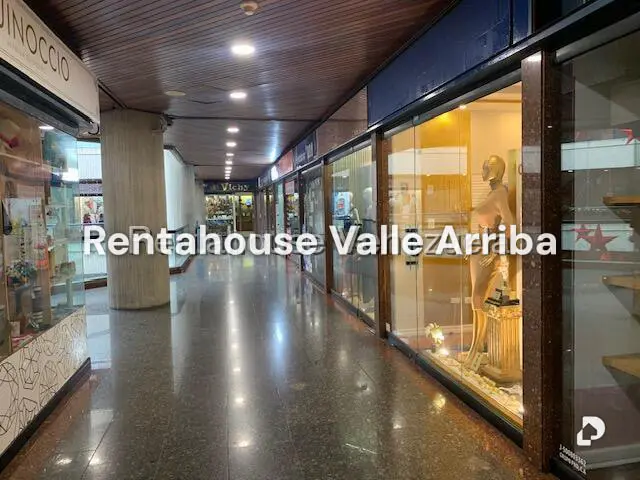Local comercial en Santa Fe Norte, Caracas – 6