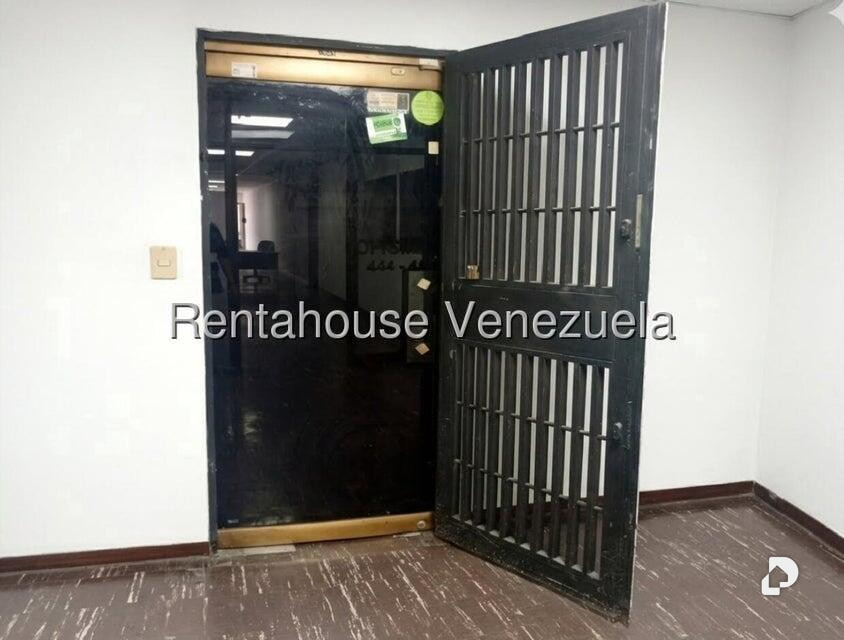 Oficina en Prados del Este, Caracas – 2