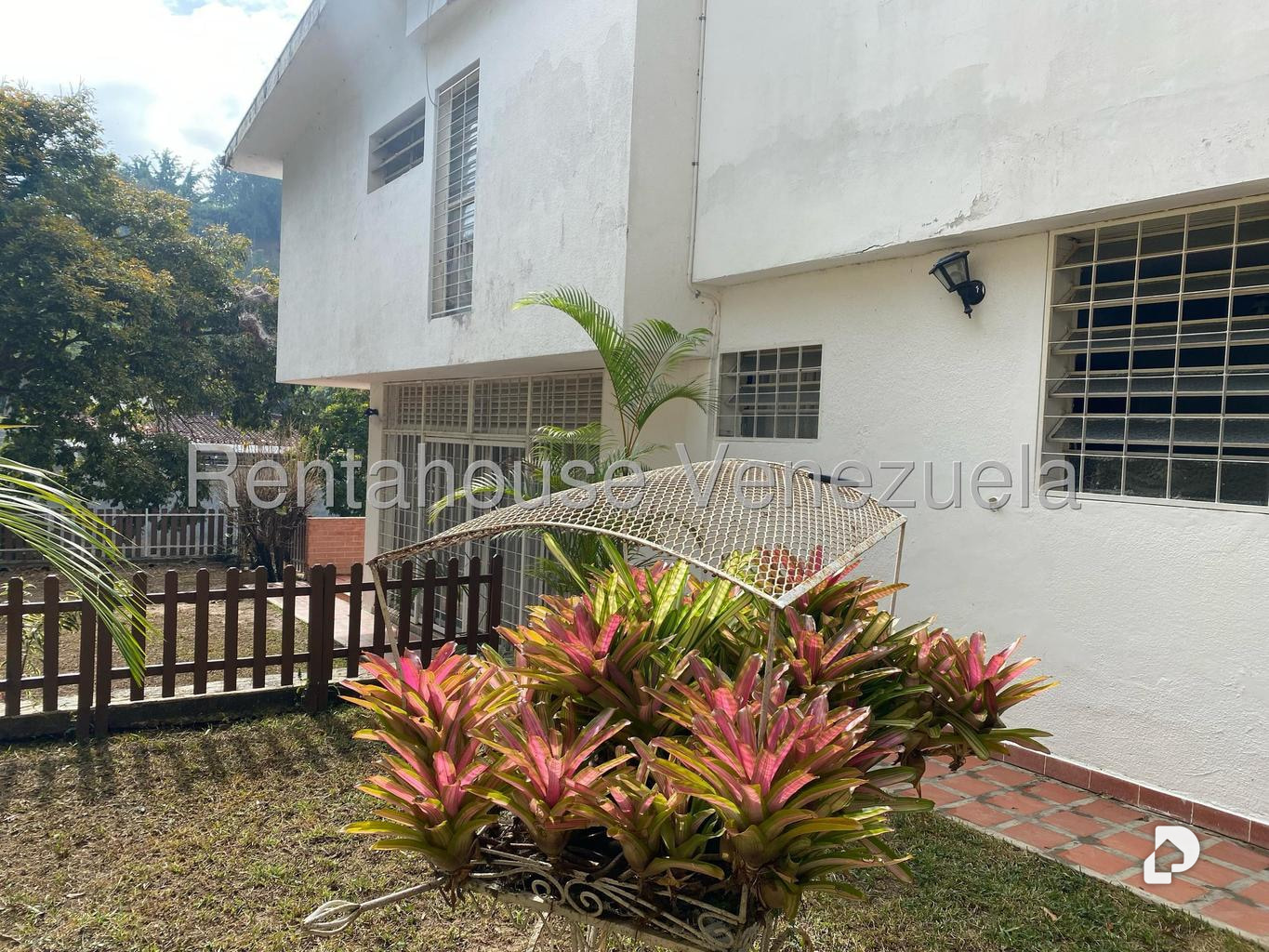 Casa en Prados del Este, Caracas – 15