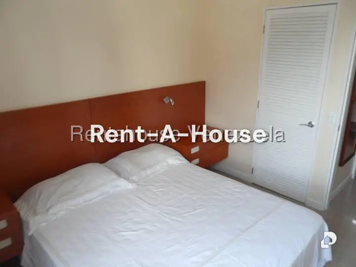 Apartamento en Santa Eduvigis, Caracas – 15