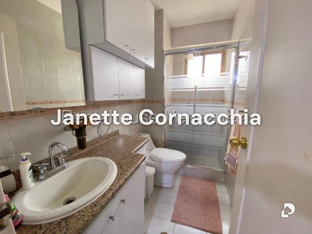 Apartamento en El Cigarral, Caracas – 18