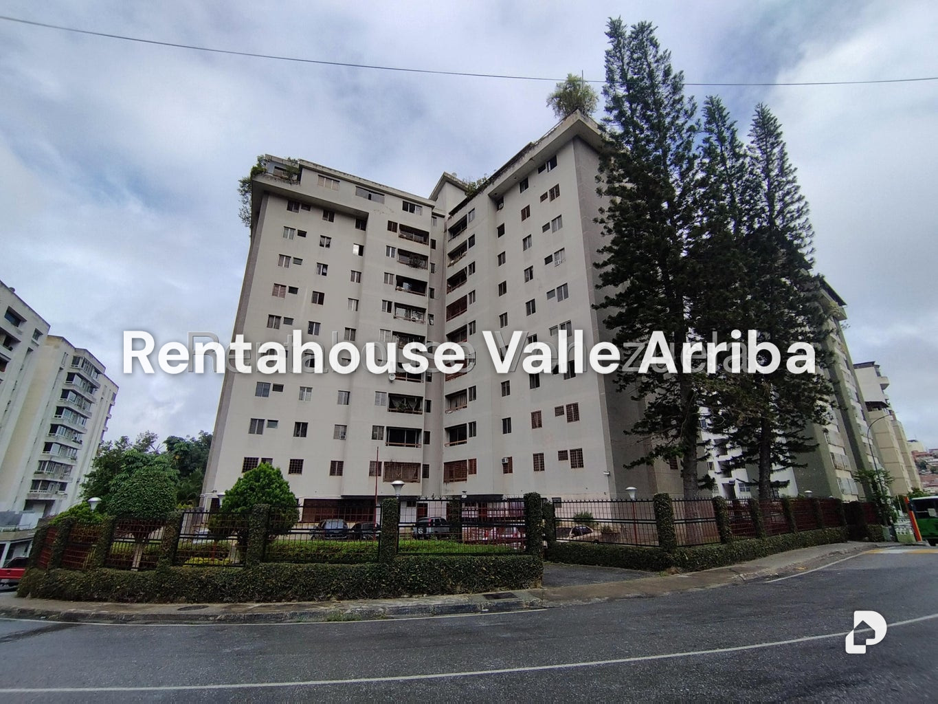 Apartamento en Lomas del Avila, Caracas – 1