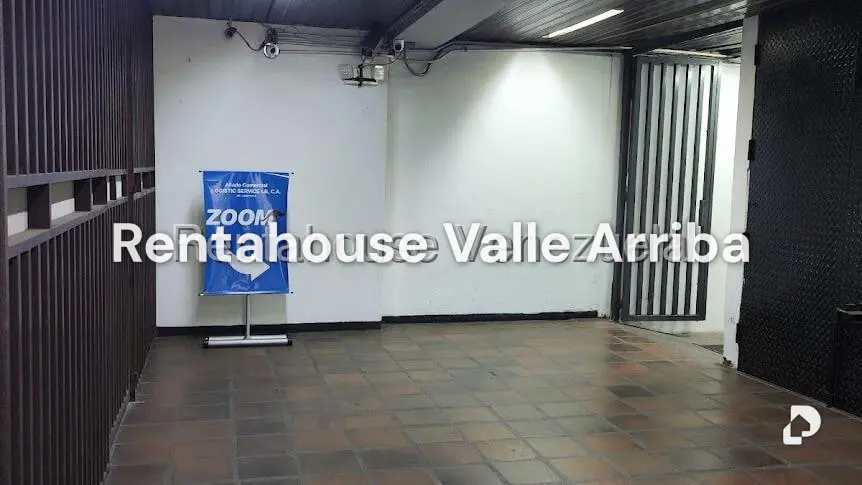 Local comercial en Los Dos Caminos, Caracas – 11