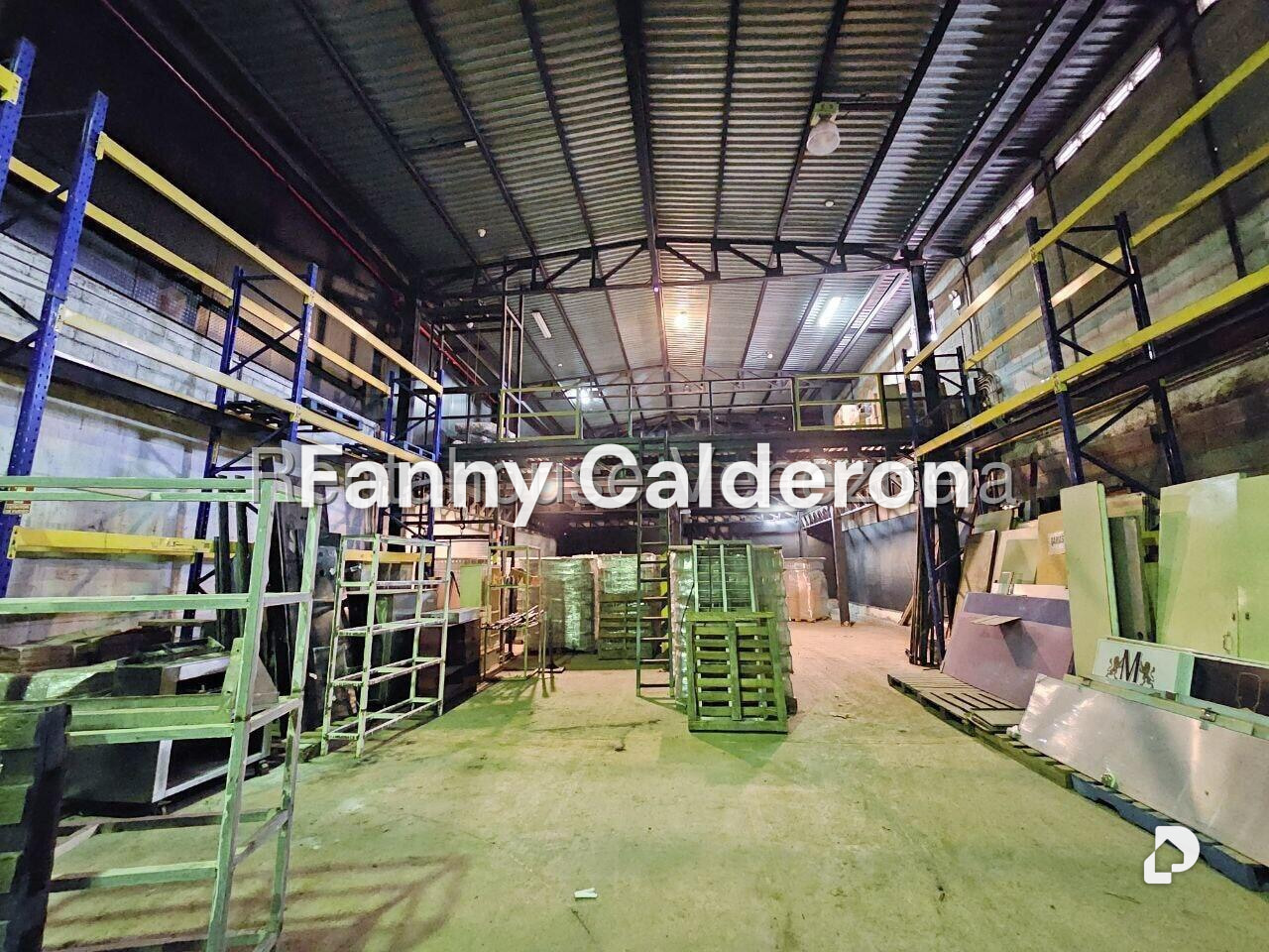 Local comercial en La Yaguara, Caracas – 30