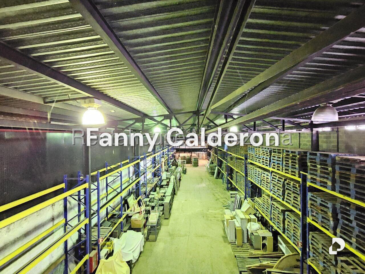 Local comercial en La Yaguara, Caracas – 12