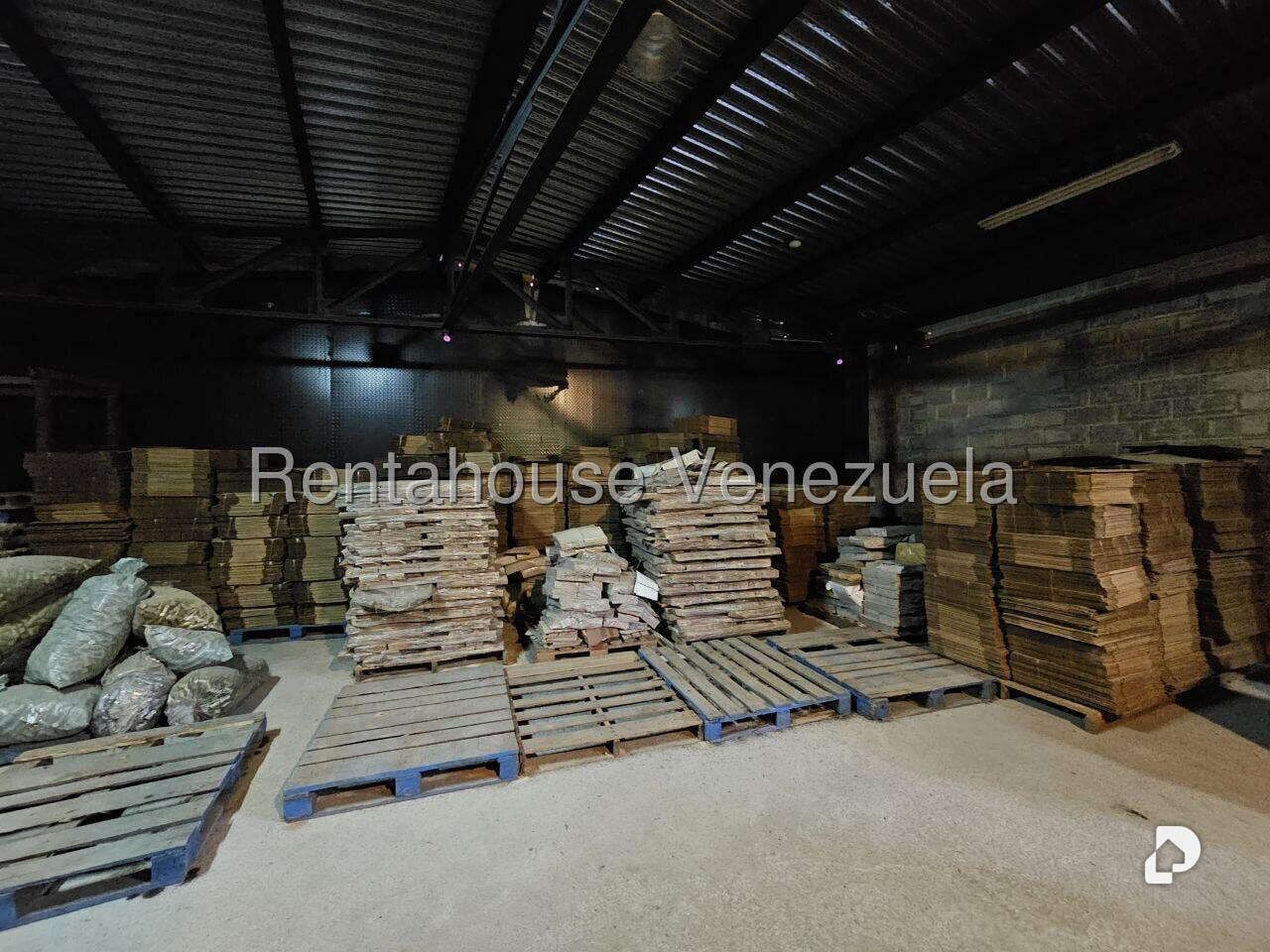 Local comercial en La Yaguara, Caracas