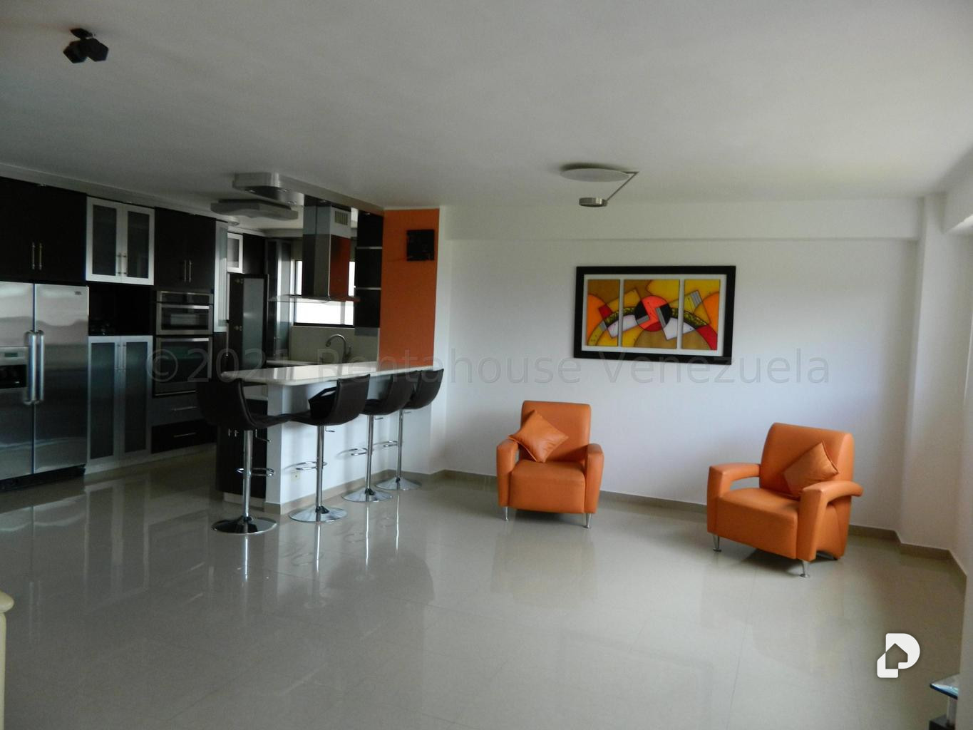 Apartamento en San Antonio de Los Altos – 3