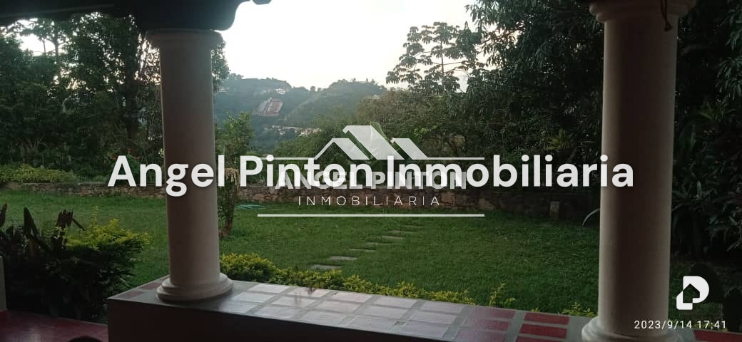 Casa en El Hatillo, Caracas – 2