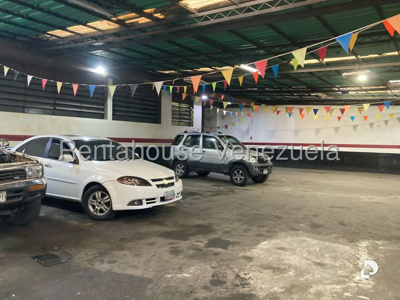 Garaje/Estacionamiento en Parroquia La Candelaria, Caracas – 4