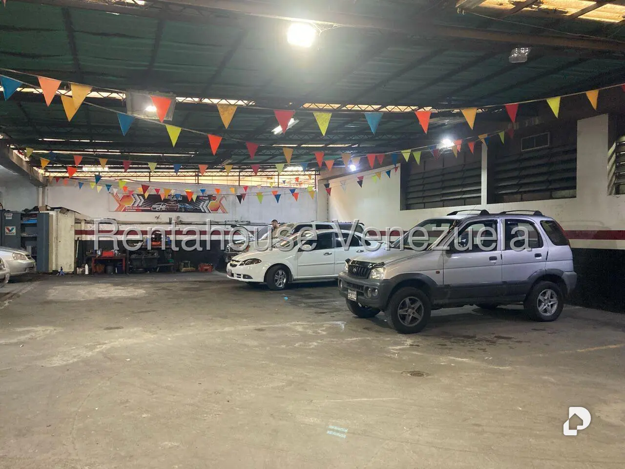 Garaje/Estacionamiento en Parroquia La Candelaria, Caracas – 3