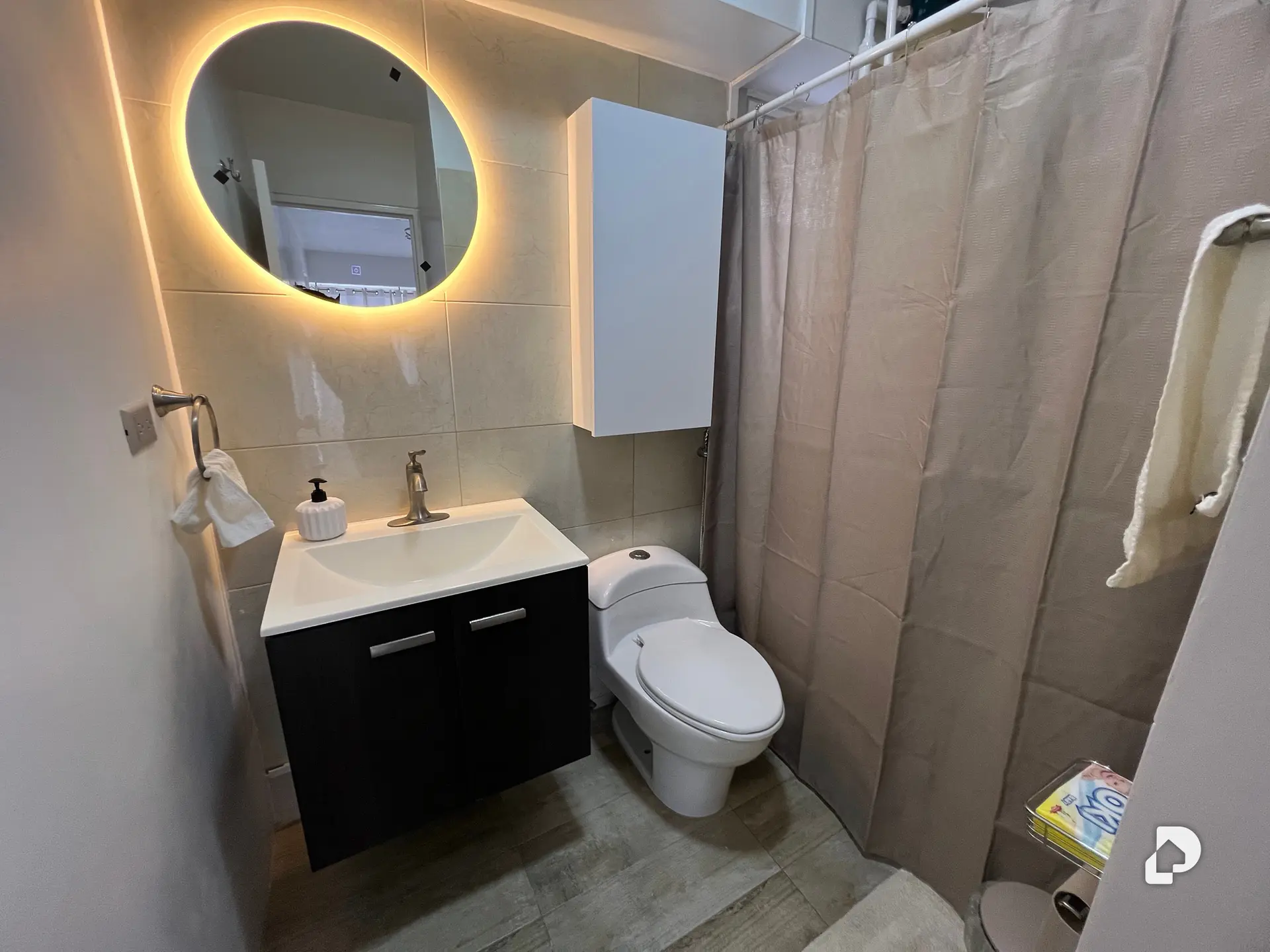 Apartamento en El Rosal, Caracas – 12