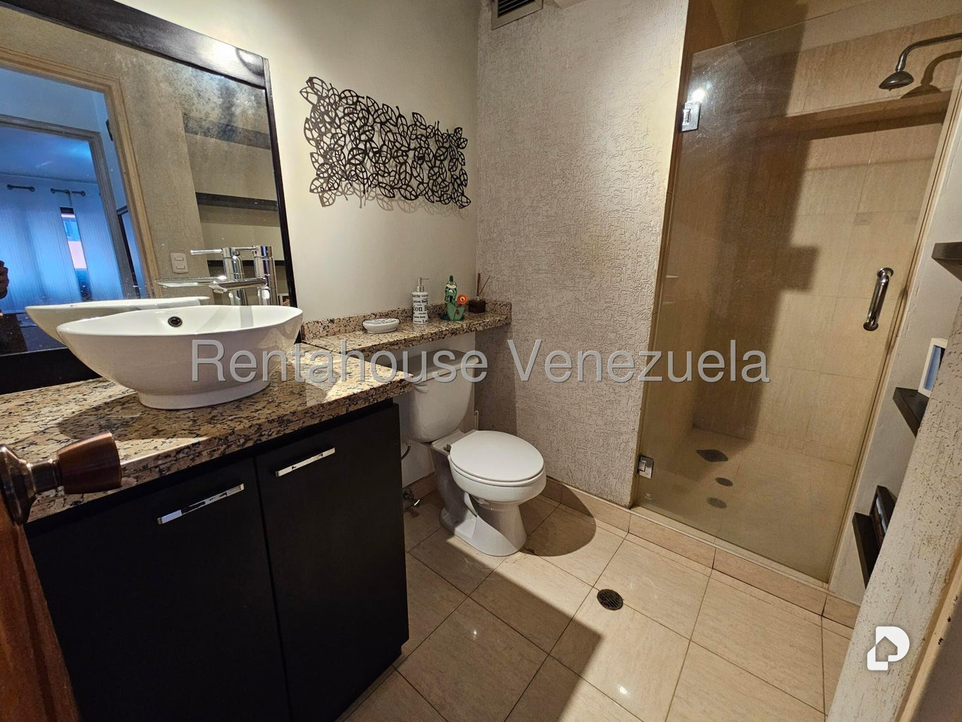 Apartamento en La Florida, Caracas – 12