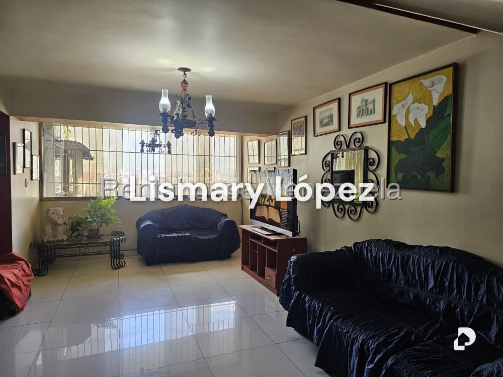 Apartamento en Colinas de La California, Caracas – 2