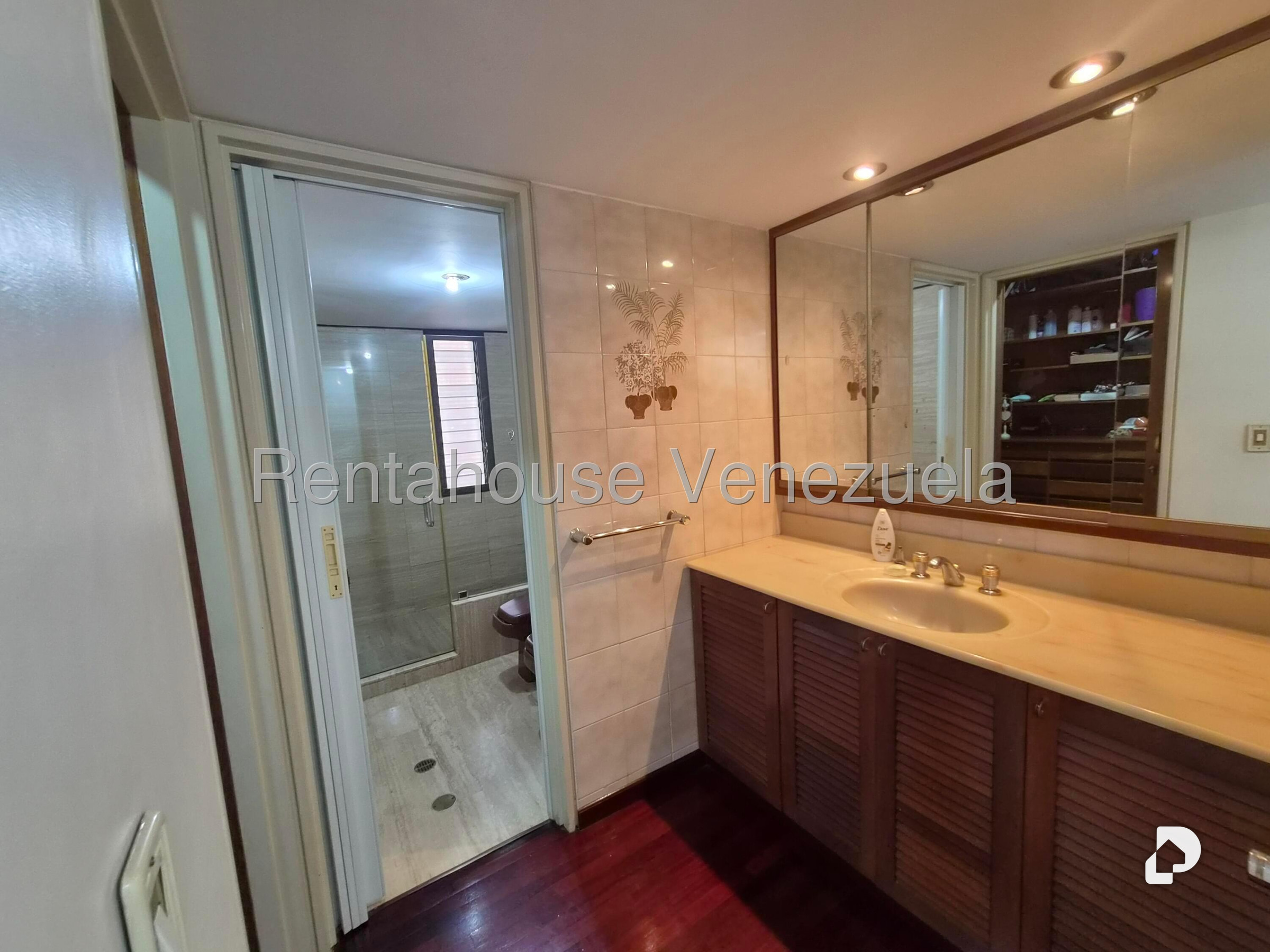 Apartamento en Colinas de Valle Arriba, Caracas – 14