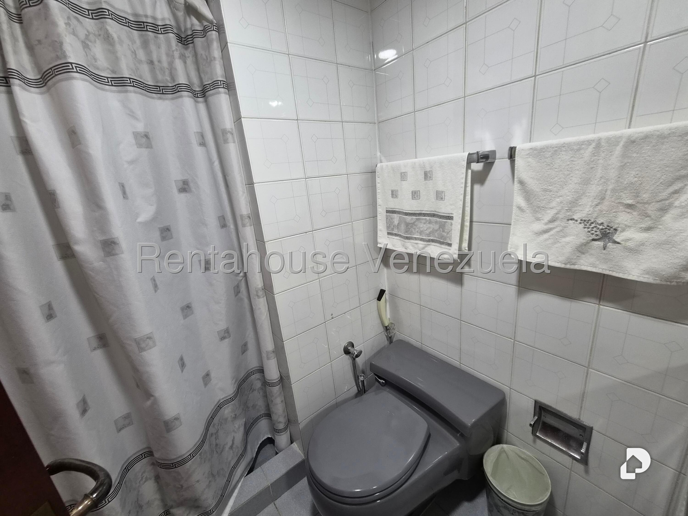 Apartamento en Colinas de Valle Arriba, Caracas – 19