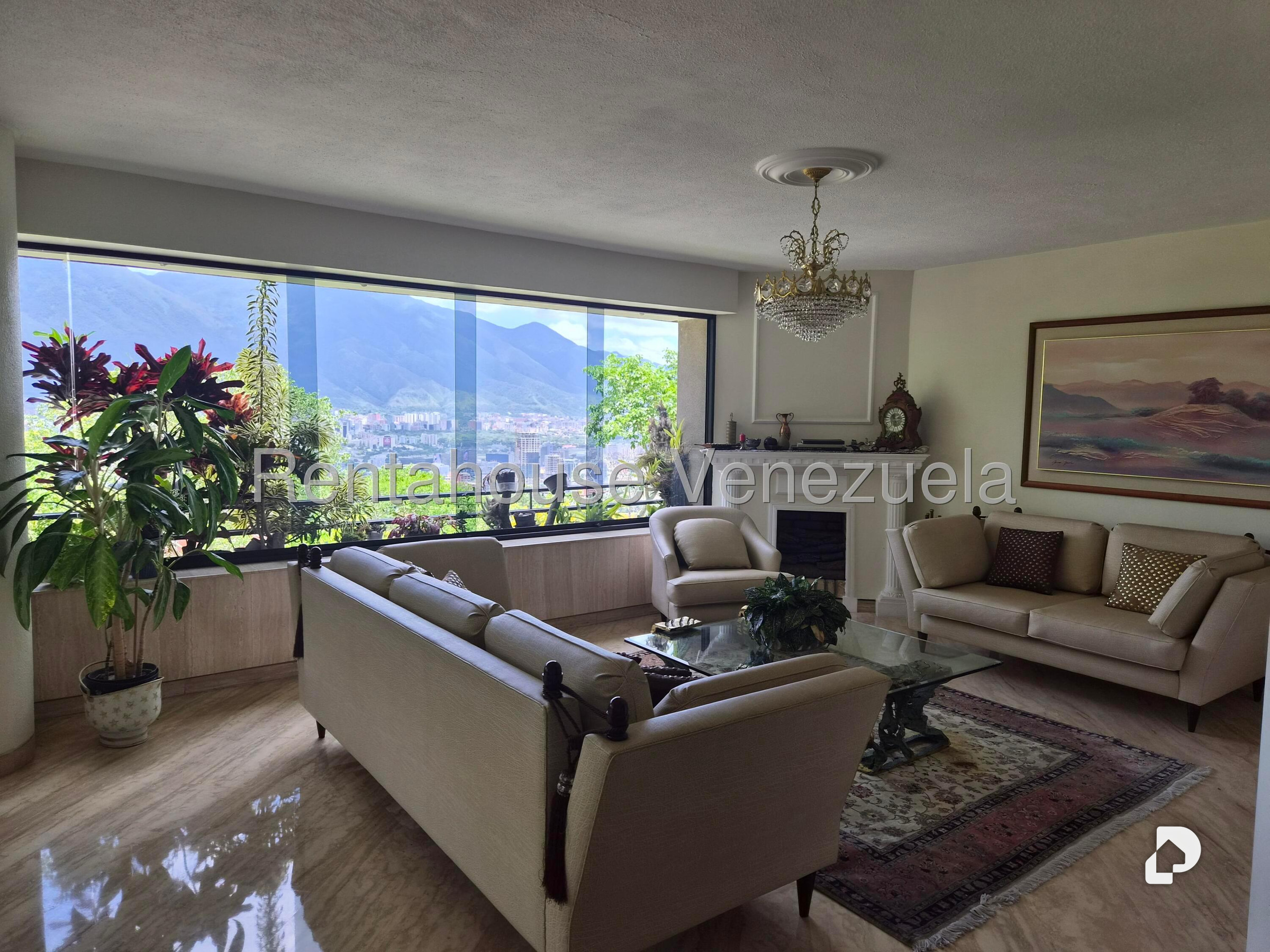 Apartamento en Colinas de Valle Arriba, Caracas – 1