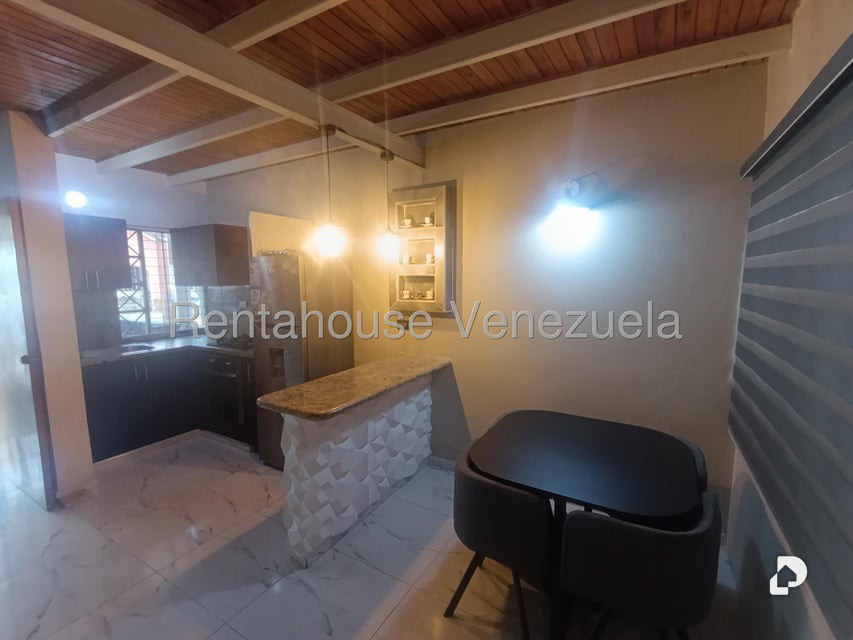 Townhouse en Hacienda la caracara, San Diego – 6