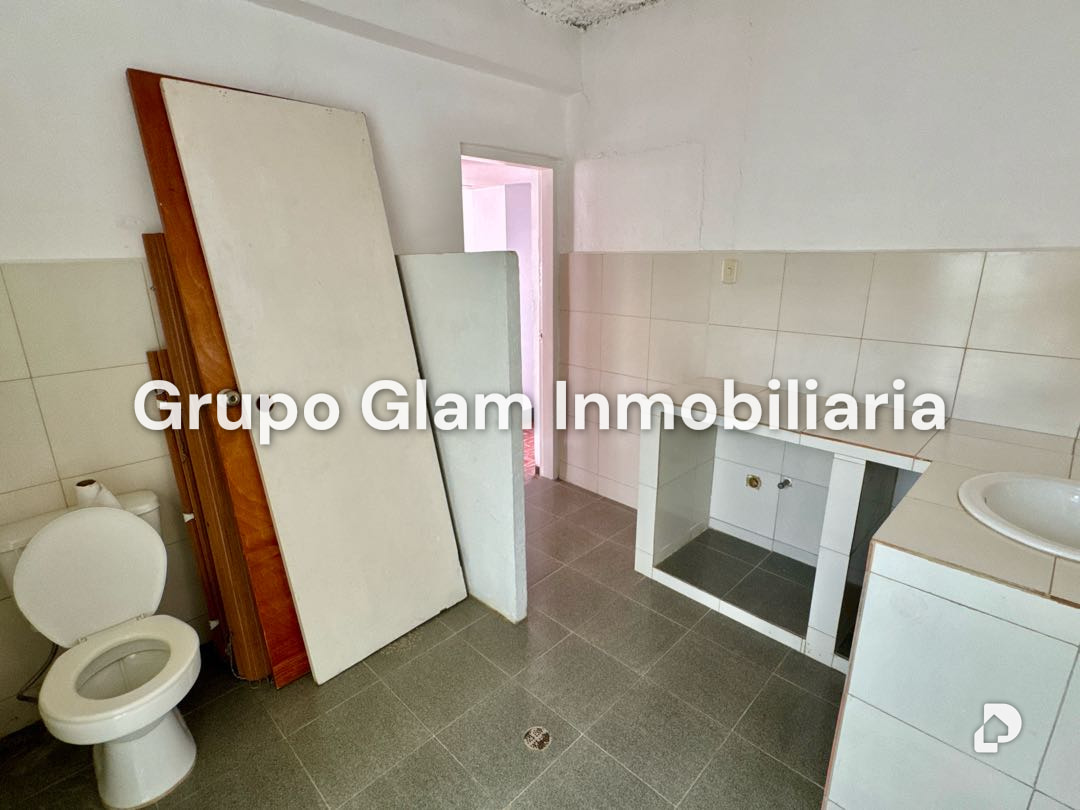 Casa en Colinas de Bello Monte, Caracas – 28