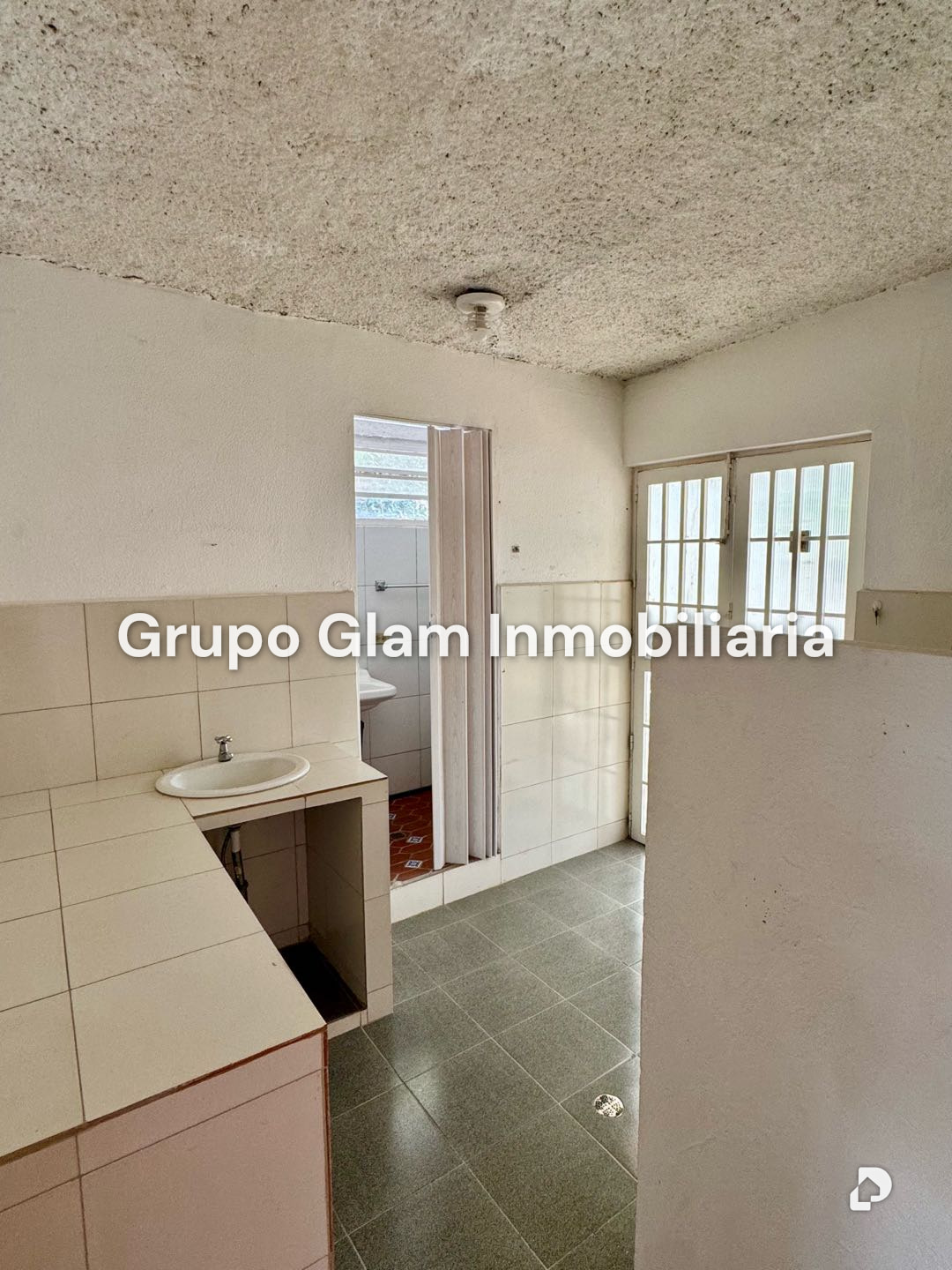 Casa en Colinas de Bello Monte, Caracas – 27
