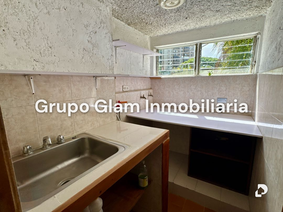 Casa en Colinas de Bello Monte, Caracas – 25