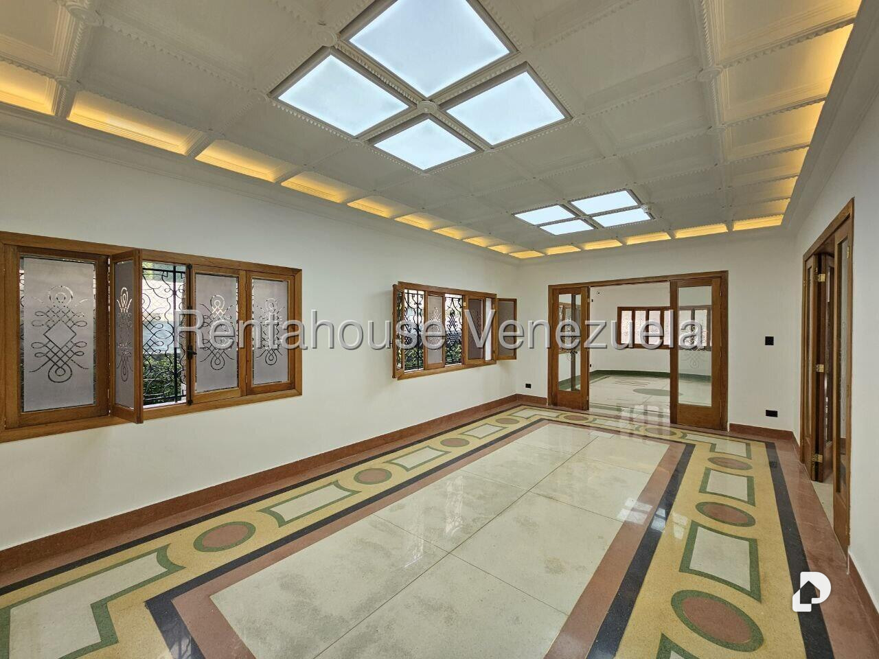 Local comercial en San Bernardino, Caracas – 19