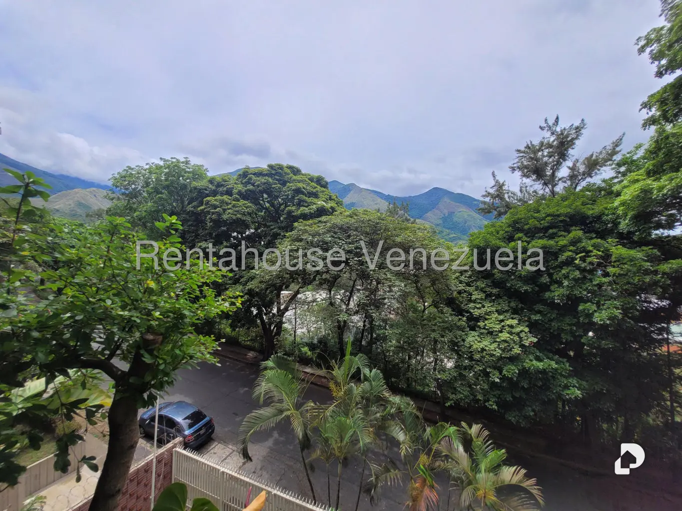 Apartamento en La Urbina, Caracas – 2