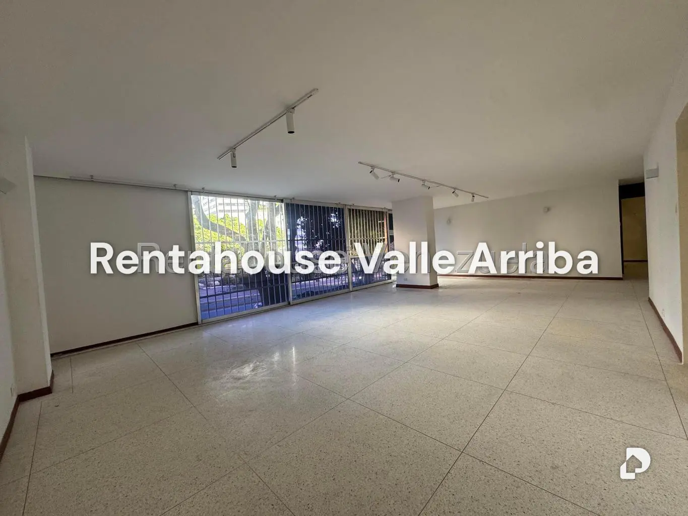 Apartamento en Altamira, Caracas – 8