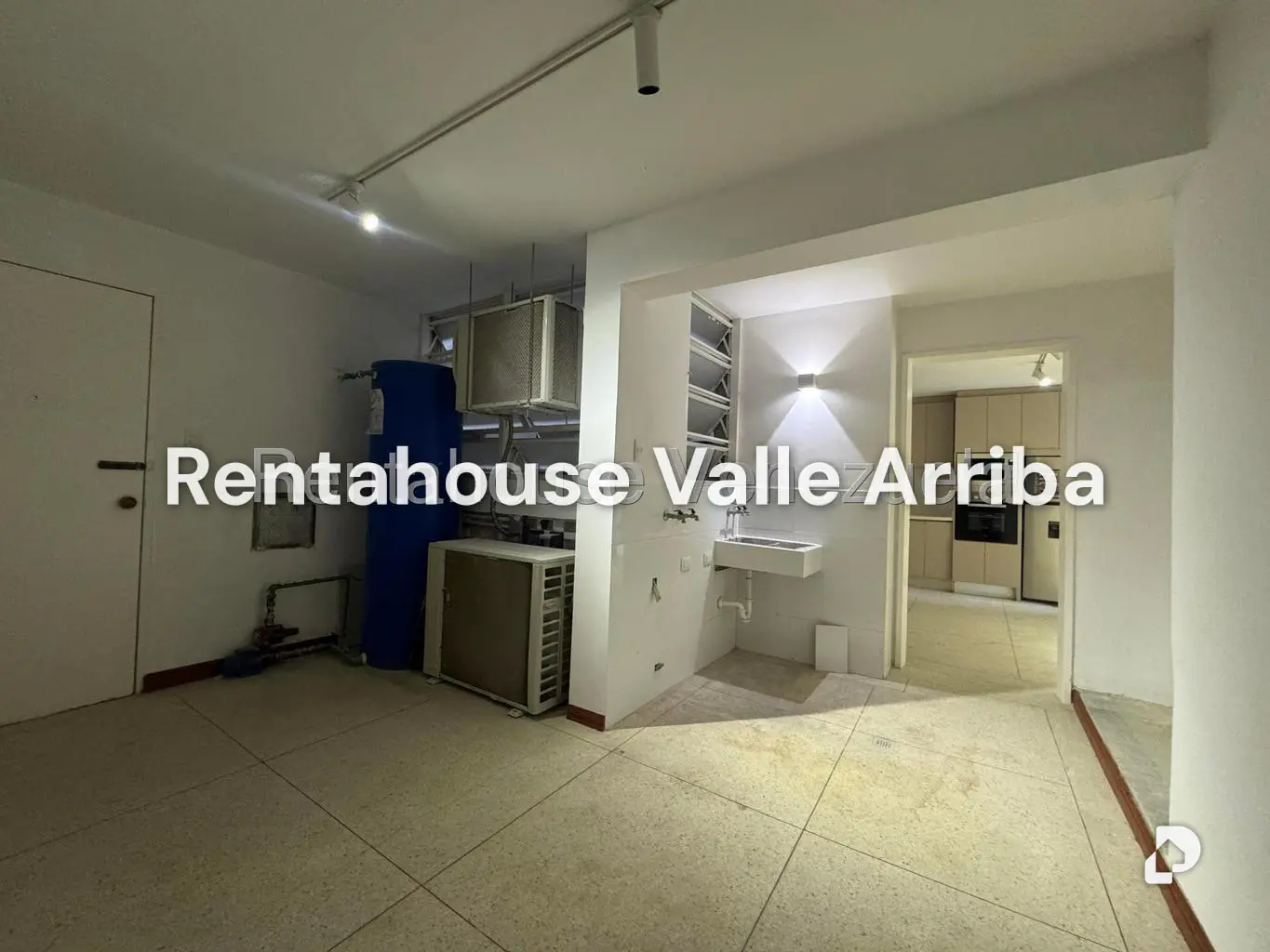 Apartamento en Altamira, Caracas – 1