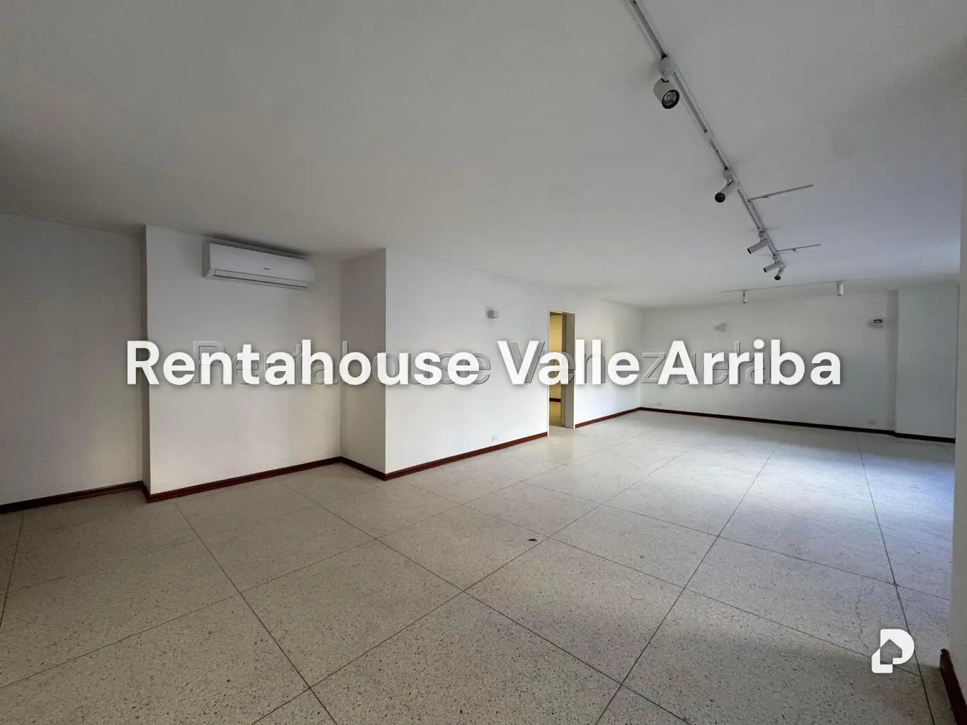 Apartamento en Altamira, Caracas – 18