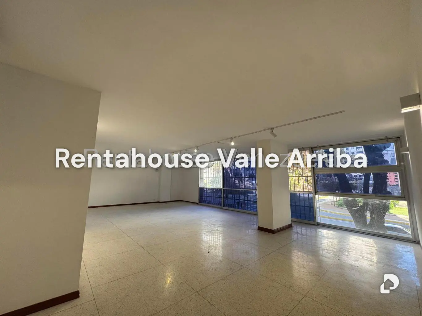 Apartamento en Altamira, Caracas – 11