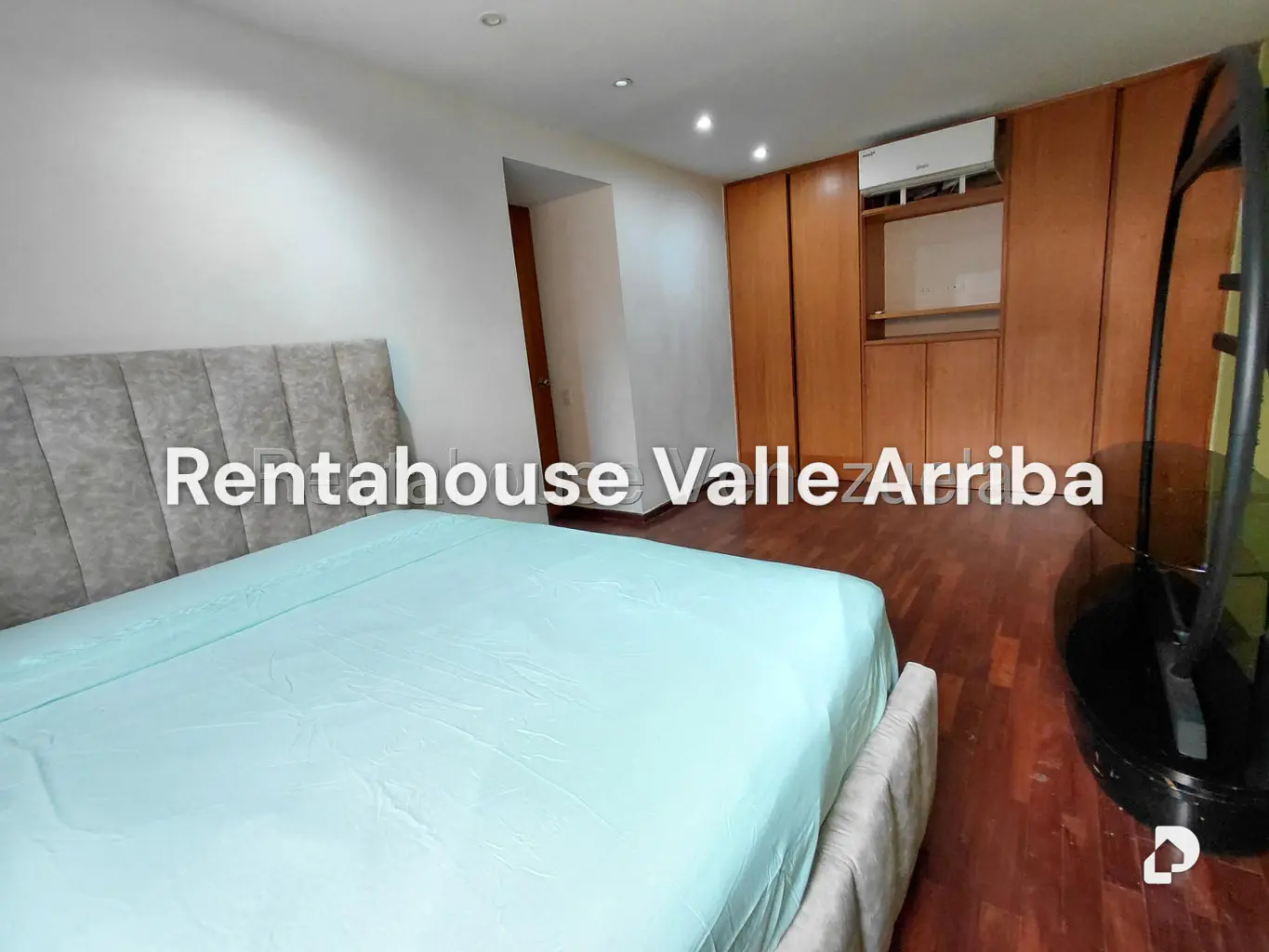 Apartamento en Los Dos Caminos, Caracas – 21