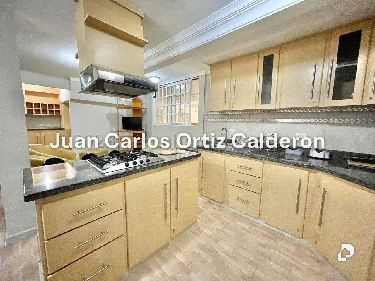 Casa en La Trinidad, Caracas – 14