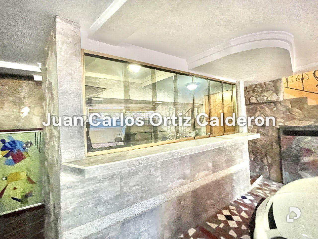 Casa en La Trinidad, Caracas – 15