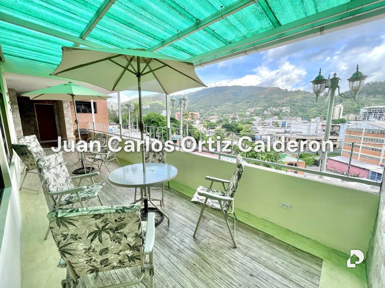 Casa en La Trinidad, Caracas – 20