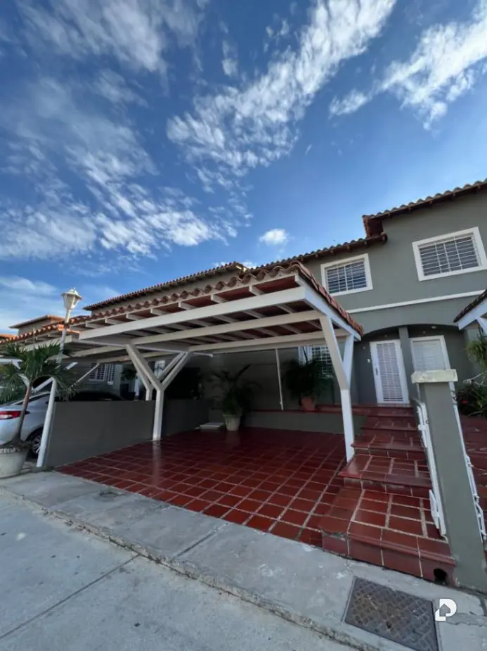 Casa en Urbanización Villas del Este Plaza, Barquisimeto – 1