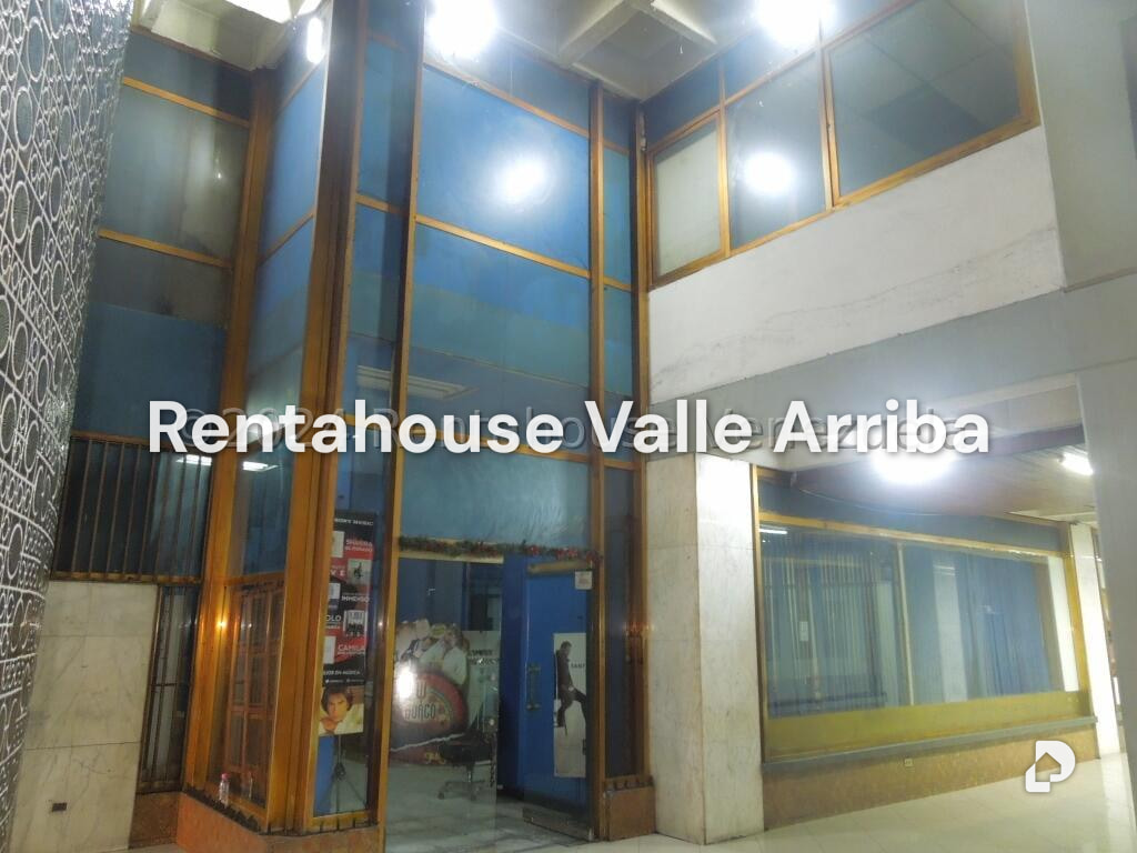 Local comercial en Parroquia Santa Rosalía, Caracas – 4