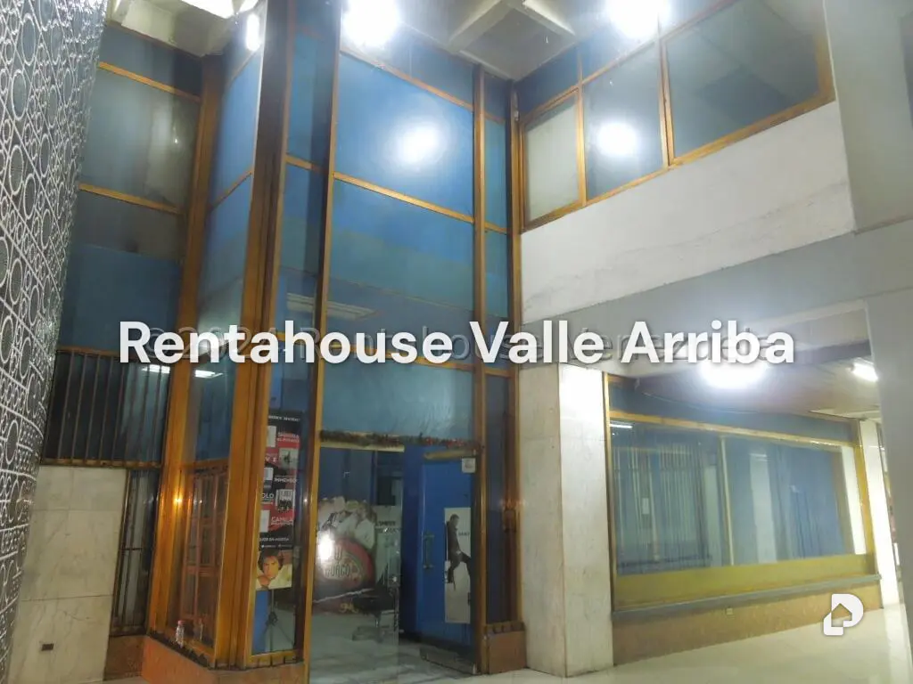 Local comercial en Parroquia Santa Rosalía, Caracas – 4