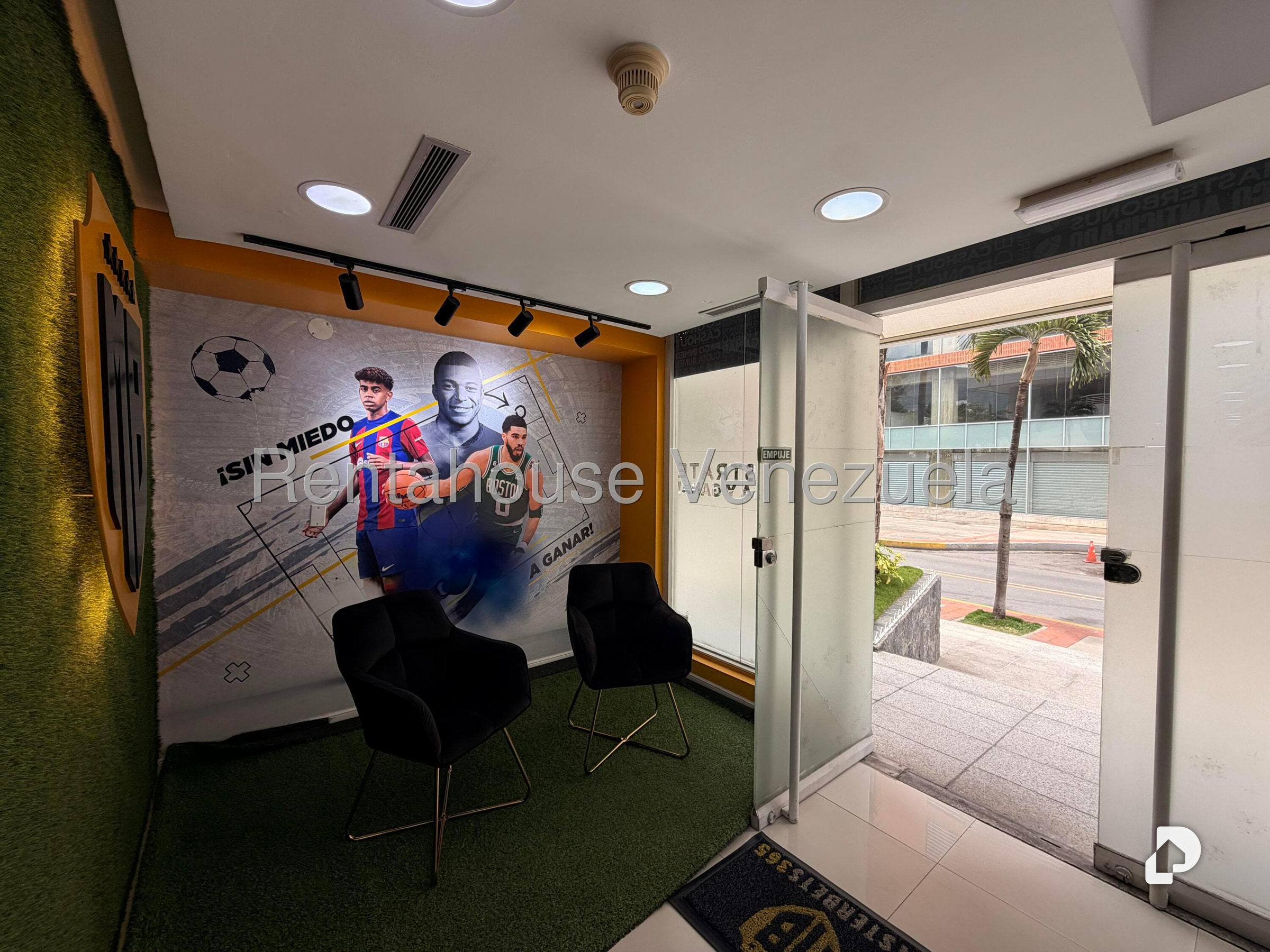 Local comercial en Las Mercedes, Caracas – 5