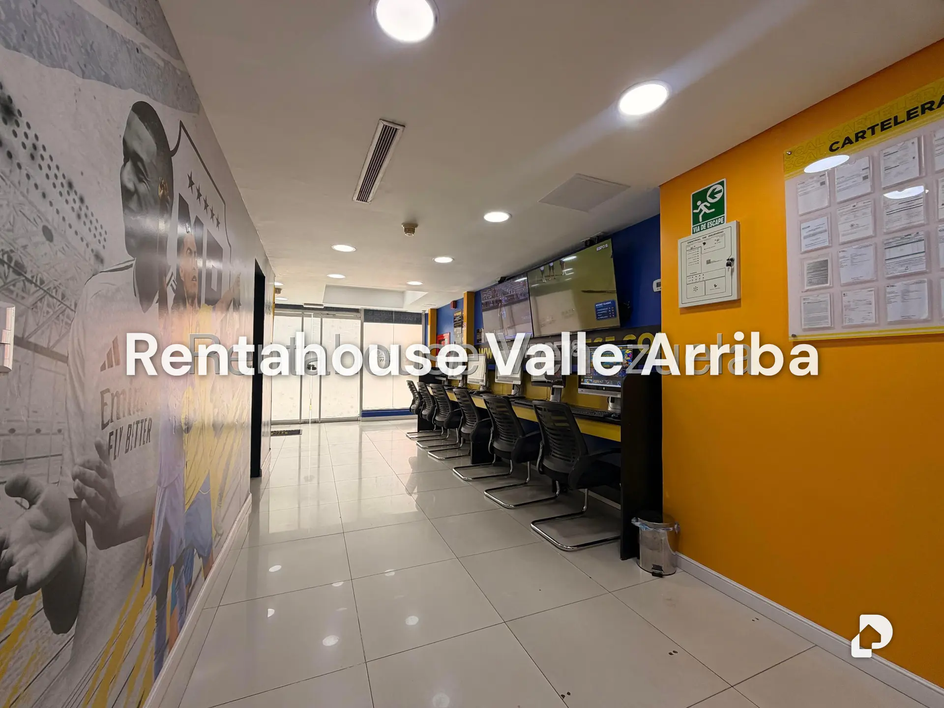 Commercial space in Las Mercedes, Caracas – 25