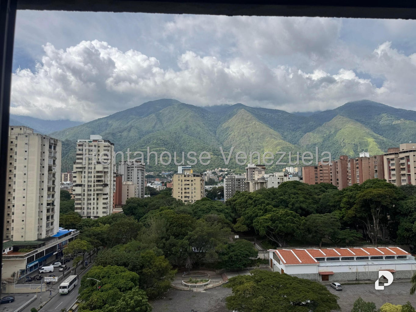 Apartamento en La Urbina, Caracas – 1