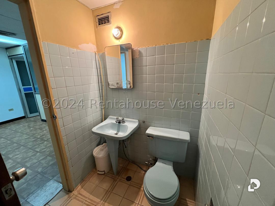 Office in Parroquia Catedral, Caracas – 13