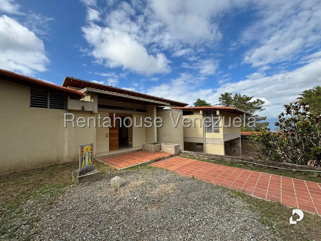 Casa en La Lagunita Country Club, Caracas – 4