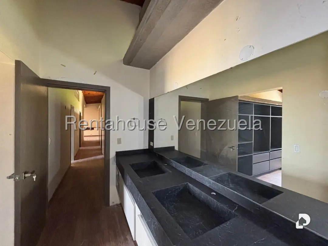 Casa en La Lagunita Country Club, Caracas – 27